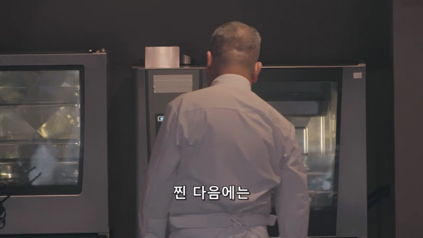 EP.2-2- 정통VS야매! 평범한 식재료의 다양한 변신 - - 중국 - 예능 - - -.ts_20250725_011045.881.jpg
