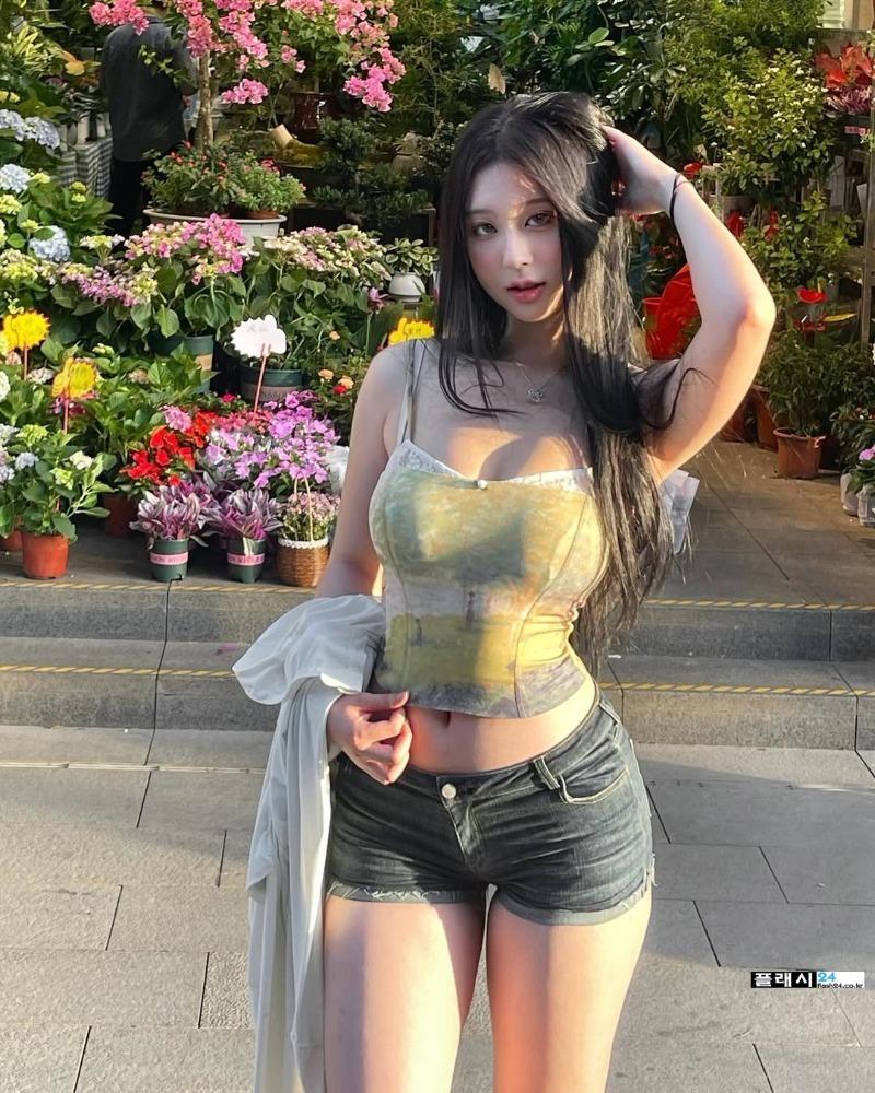 0d93e58771f9209d8c514d113b1a0f04.jpg